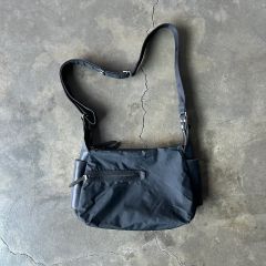 格安 bagjack COBRAバックル メッセンジャーバッグ オールブラック