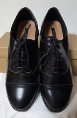 ブラック 紐 ローファー (新品)のサムネイル