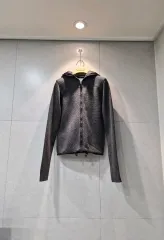 PRADA プラダ 正規品 レディース DARK グレー ニット フード ジップアップのサムネイル