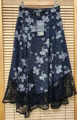 (新品) エゴイスト 裾レイ ベイズリーパータン スカートのサムネイル