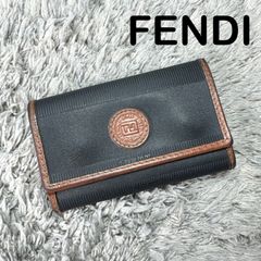 FENDI キーホルダー ズッカ柄 ゴールド金具 - メルカリ
