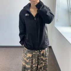 THE NORTH FACE ノースフェイス ブラック ゴアテックス ジャケットのサムネイル