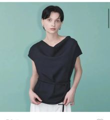 roughlow Linea bella tops カーキ - メルカリ