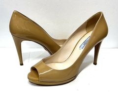 あ*ン様 【美品】PRADA プラダ エナメル オープントゥパンプス 38 結婚 38◇PRADA｜プラダ オープントゥ エナメル ヒールパンプス 靴 - メルカリ