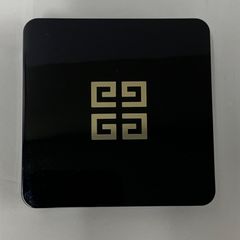 ジバンシイ ソワン ノワール UV コンパクト 12g - メルカリ