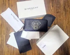 正規品 Givenchy ジバンシィ 4G ロゴ 長財布 ブラックのサムネイル