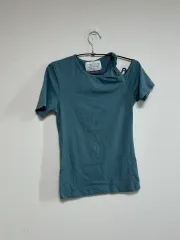 スタイルナンダ ショルダー スリット Tシャツのサムネイル