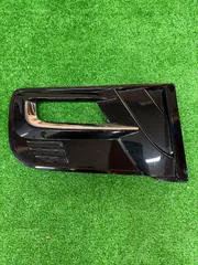 ホンダ N-BOX カスタム JF3 純正 右側 フロントバンパー ロアグリル 71103-TTA-J010-M1 (1643)のサムネイル
