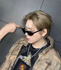 Saint Laurent SL557 SHADEサングラス 常田大希着用 - メルカリ