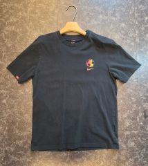 こ*に様 NIKE 2026 WBC台湾ワードマーク コットン Tシャツ XL - メルカリ