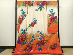 平和屋本店▼お引きずり・お引き摺り・引き振袖　和装　結婚式　舞妓　芸妓　芸者　衣装　駒刺繍　草花文　CABH7727zeのサムネイル