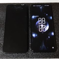ASUS ROG Phone 5 ブラック 付属品有 ジャイロ破損 SIMフリー - メルカリ