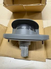ライセンスランプ/ナンバー灯/MITSUBISHI/三菱/FUSO/ふそう/キャンター/トラック/純正/部品/ナンバー/適格請求書/法人様歓迎のサムネイル