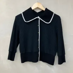 SJSJ ブラック KARA（カラ） ニット カーディガンのサムネイル