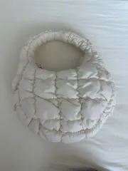 COS コス ミニ キルティング クラウドバッグのサムネイル