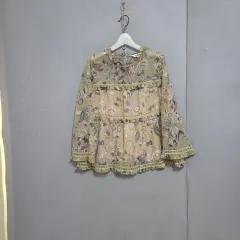 O'2nd ブラウスのサムネイル