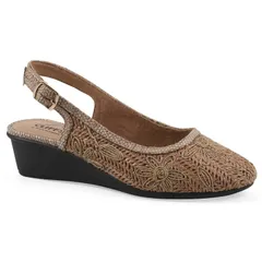 クリフバイホワイトマウンテン レディース シューズ パンプス ヒール Cliffs by White Mountain Boris Womenslingback Wedge Heels Cognac Fabric ホワイト