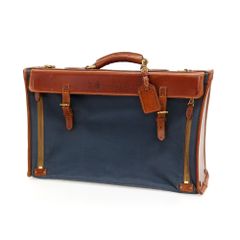 LION BAGS ダブル トランペットケース ネイビー - メルカリ