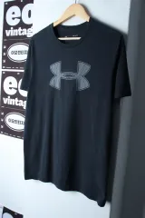 (M-L) アンダーアーマー 半袖 Tシャツ 機能性 チャコール ビックロゴ-7E93