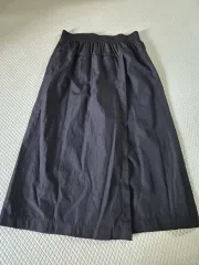 黒色ロングキュロットのサムネイル