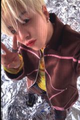テテジョングク着用BTS ARIRANG 韓国限定ZIP-UP HOODIE L - メルカリ