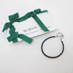 ブルーム BLOOM ブレスレット 編み込み レザー調 黒系 ブラック カニカン アクセサリーのサムネイル