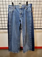 正規品 バレンシアガ レディース 9分丈 セミ ワイド デニムパンツのサムネイル