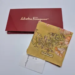 【新品】Salvatore Ferragamo レディースハンカチ コットン MADE IN ITALYのサムネイル