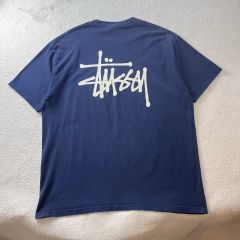 STUSSY ステューシー シャドーマン Tシャツ ネイビー - メルカリ