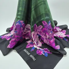 【used品】美品！HANAE MORI レディーススカーフ シルク100%のサムネイル