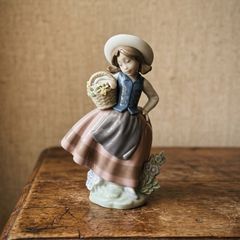 マーベルルーシーアトウェル \