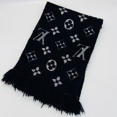ルイヴィトン LOUISVUITTON エシャルプロゴマニア マフラー グレー