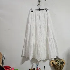 エンブロイダリー白 刺繍 ロング スカートのサムネイル