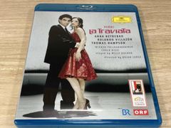 ヴェルディ:歌劇≪椿姫≫ [Blu-ray](中古品) ヴェルディ:歌劇｢椿姫｣(Blu-ray Disc) - メルカリ