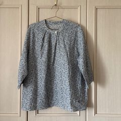 美品parkes＊リバティタナローン綿100% 7部袖ふんわりブラウス日本製 