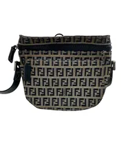 ★ FENDI ズッキーノ柄 ショルダーバッグのサムネイル