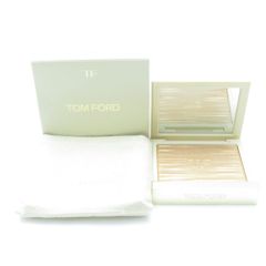 미품 TOMFORD 톰 포드 글로우 하이 라이터 페이스 파우더 6.5g 잔량 다 01V 유포릭 페이스 파우더 BD5673D1