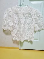 (新品)パフ ブラウスのサムネイル