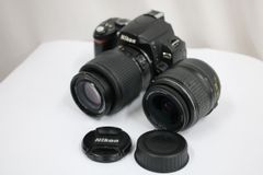 【2台セット】 キャノン ニコン EOS40D＋D90 デジタルカメラ 現状品 2台セット】 キャノン ニコン EOS40D＋D90 デジタルカメラ 現状品