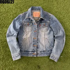 リーバイス デニムジャケットのサムネイル
