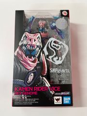 中古品】S.H.Figuarts 仮面ライダーバイス レックスゲノム - メルカリ S.H.Figuarts仮面ライダーバイス中古品
