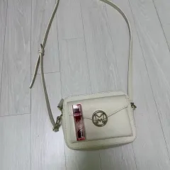 METROCITY クロスバックのサムネイル