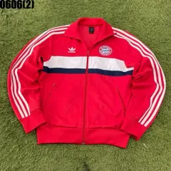 アディダス FCバイエルン・ミュンヘン トラックジャージ