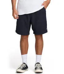 ビラボン メンズ ボトムス ハーフパンツ・ショーツ ショートパンツ Billabong De La Cruz Submersible 18 Outseam Shorts Dark Navy ネイビーのサムネイル