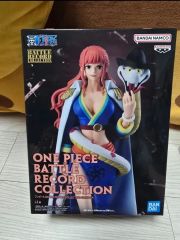 赤と白とロイヤルブルー コレクターズ•エディション - メルカリ