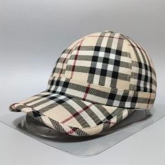 Burberry ノバチェック柄 キャップ - メルカリ