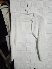 chan's 白 ニット ボレロのサムネイル