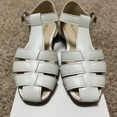 白👡サンダル アーバンリサーチ ヒールなし サイズ36 美品のサムネイル