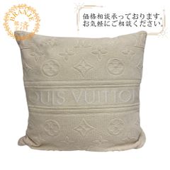 LOUIS VUITTON ルイヴィトン クッション チェックメイト ベージュ
