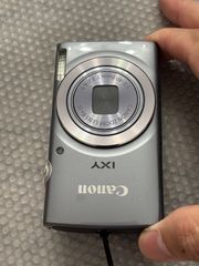Canon IXY 640 シルバー 箱付き 動作品 液晶破損あり山内さん専用 Canon IXY 640 シルバー 箱付き 動作品 液晶破損あり山内さん専用